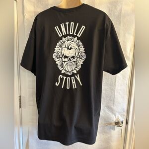 Custom Ink Mens Tee Shirt 'Untold Story' Graphic Tee Sz-2XL. D5